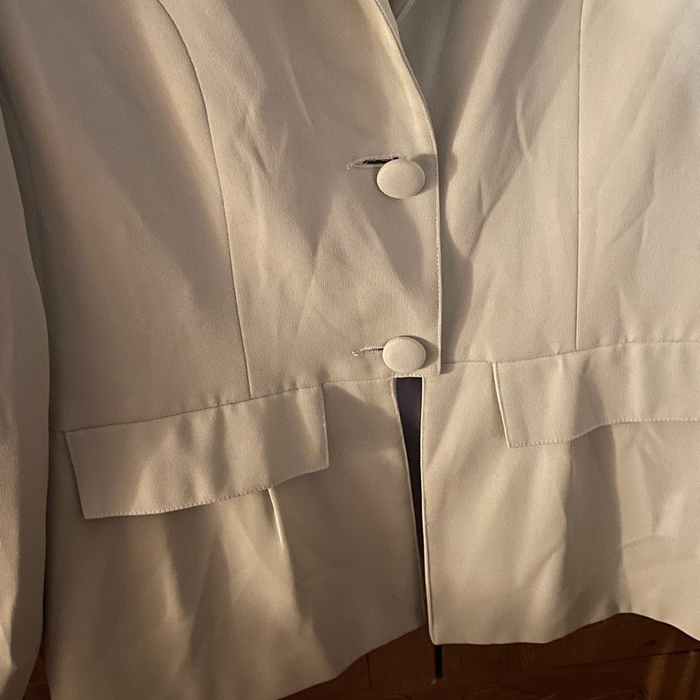 Lovely designer jacket by Jacqueline Conoir - Picture 4 of 7